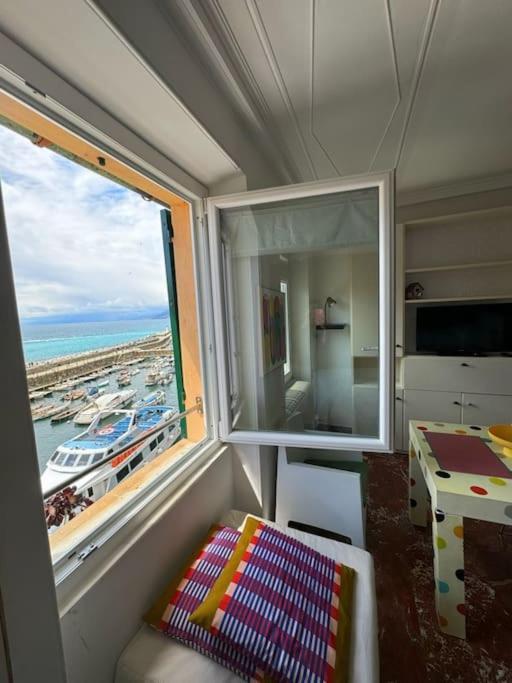 Attico Sul Porticciolo Antico Di Camogli Apartment Exterior photo
